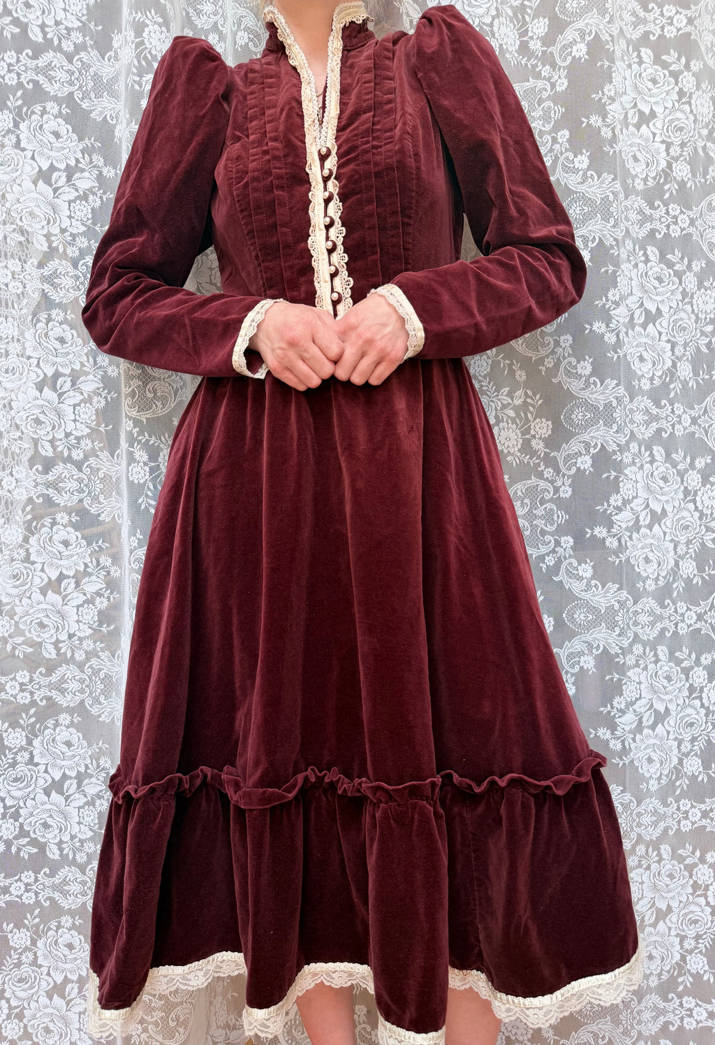 Vintage 1970s Gunne Sax Burgundy Velvet Prairie Dress