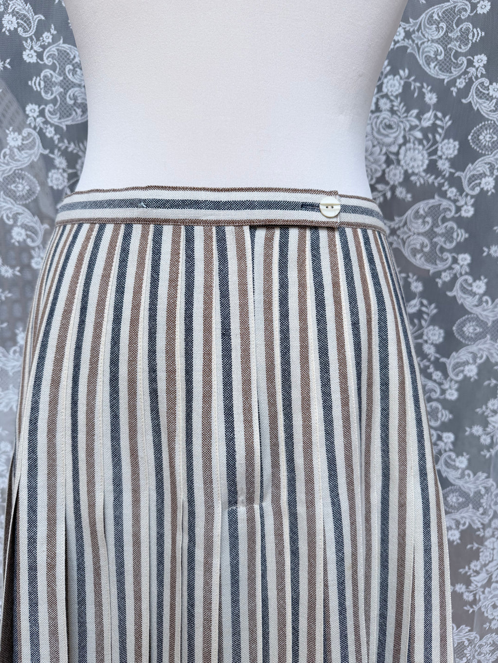 Vintage Aquascutum Luxury Wool Pleated Check Skirt