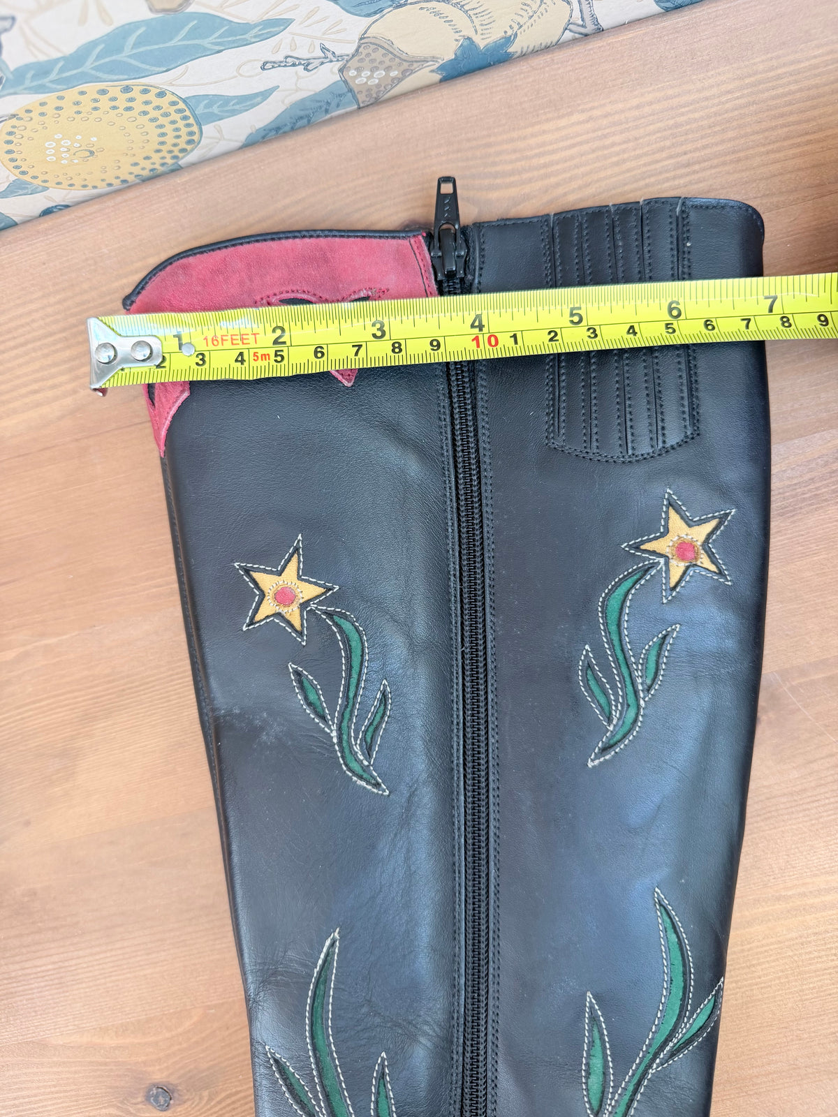 Vintage 1980s Mexican Leather Cowboy Boots | Beautiful Bird & Floral Applique
