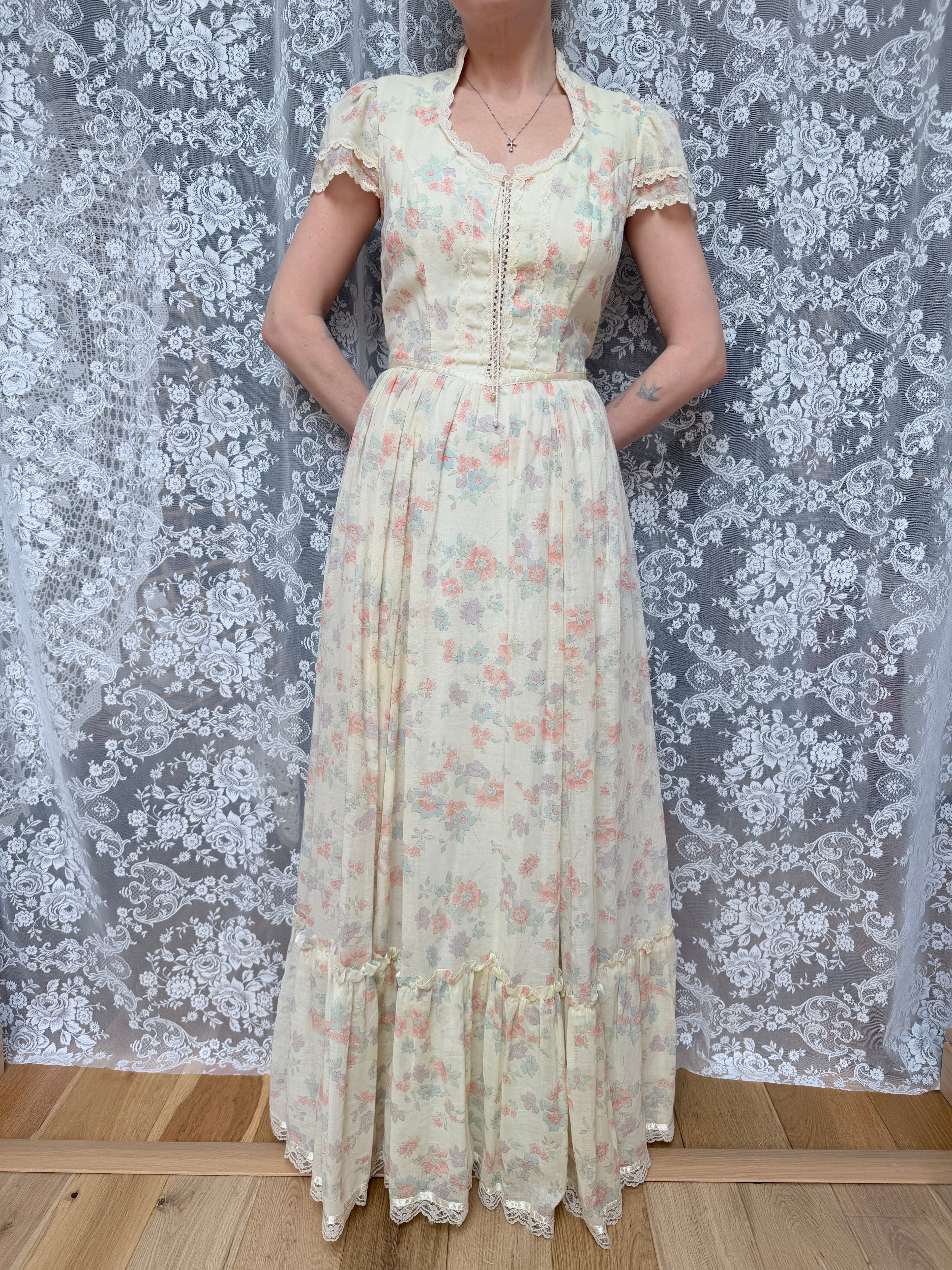 The Anastasia: Vintage 1970s Gunne Sax Cottagecore Revival Dress