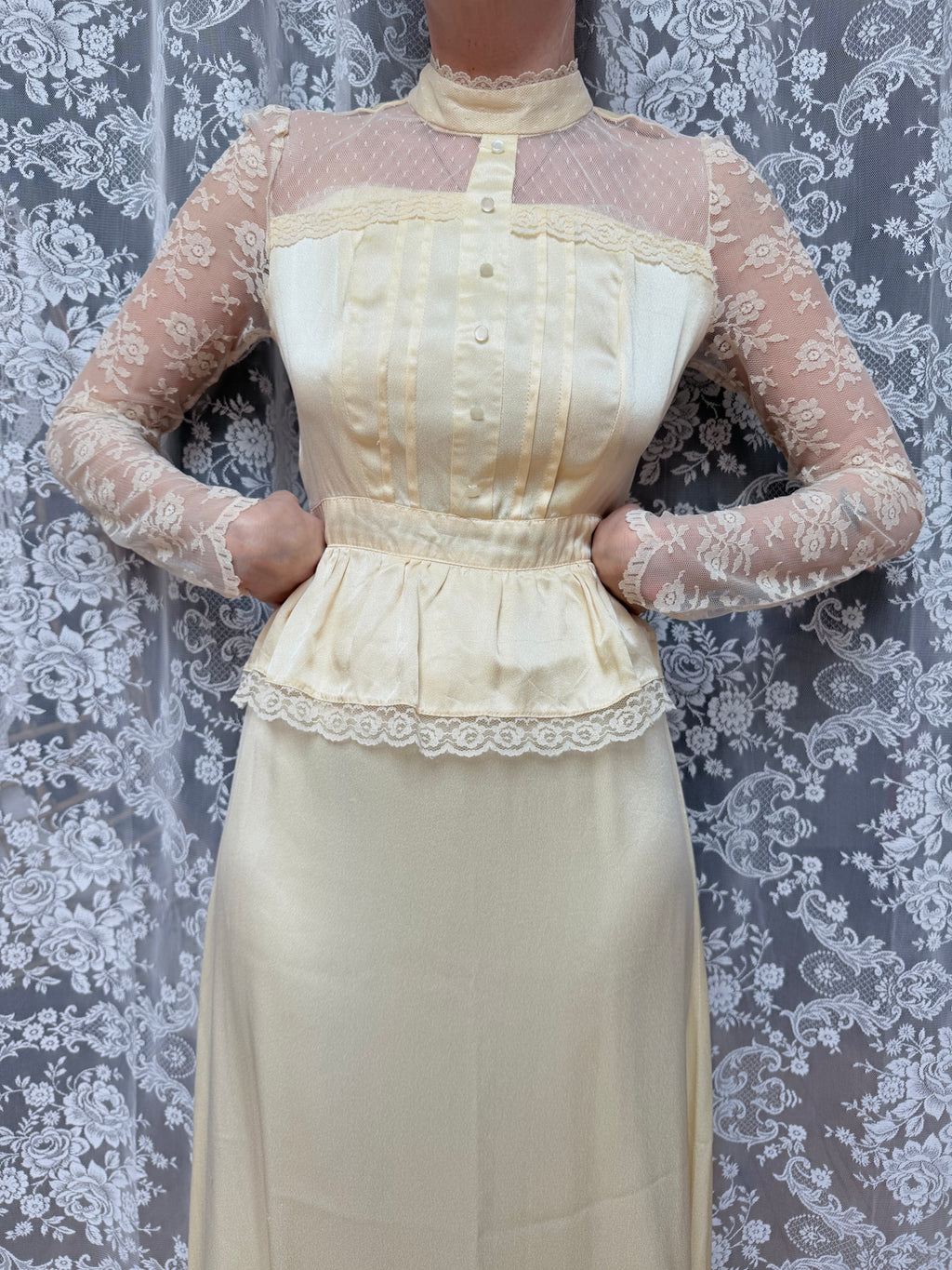 Vintage 1970s Candi Jones Bridal Peplum Dress
